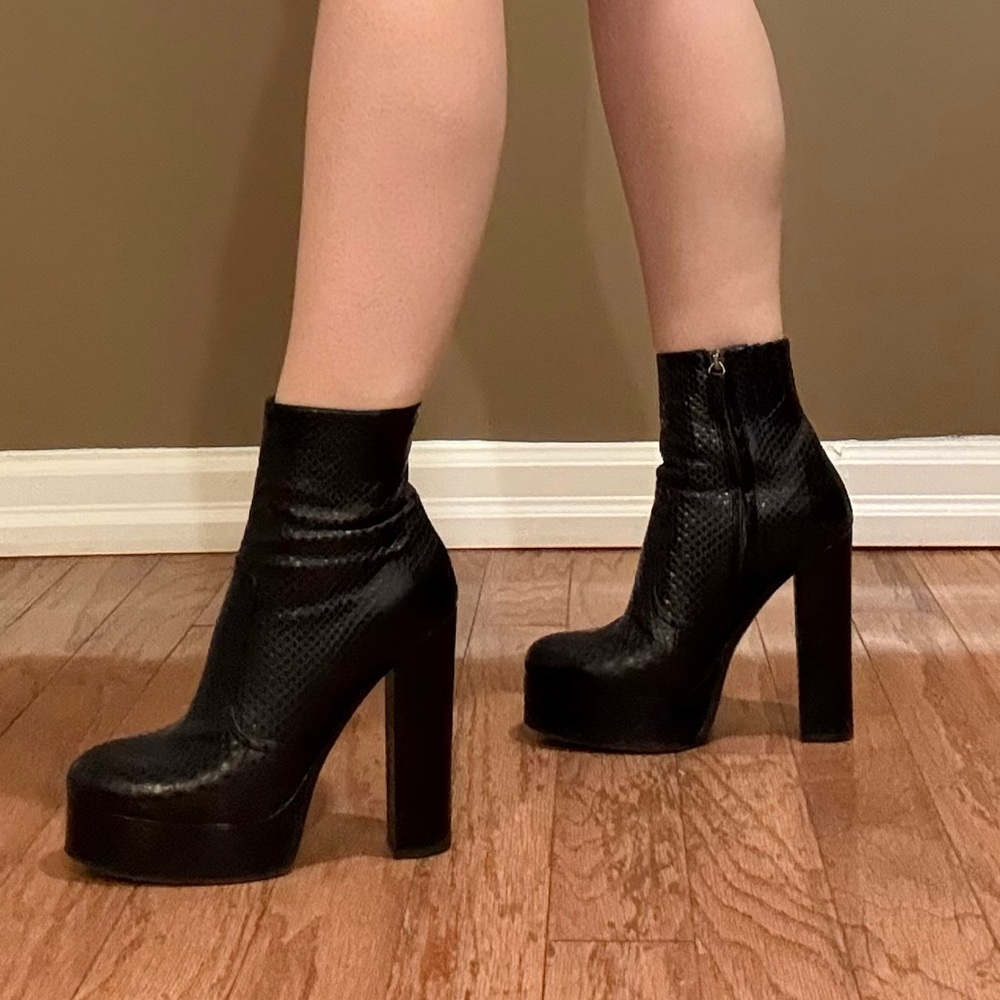 Roberto Cavalli Black Python Platform Boots